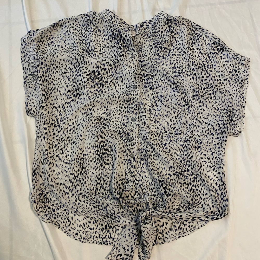 Olivaceous Black and White Speckled Blouse